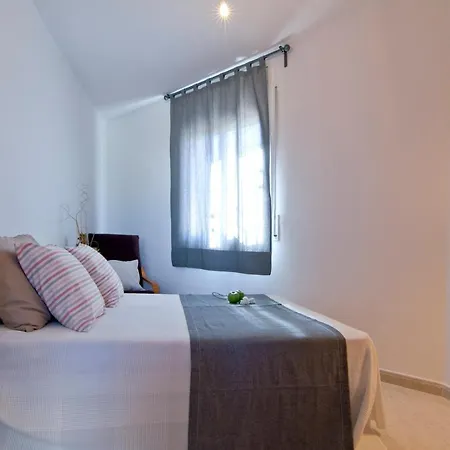 Quint Mar By Globalsitges Con Piscina Y Jardin Privado. Pet Friendy Sitges